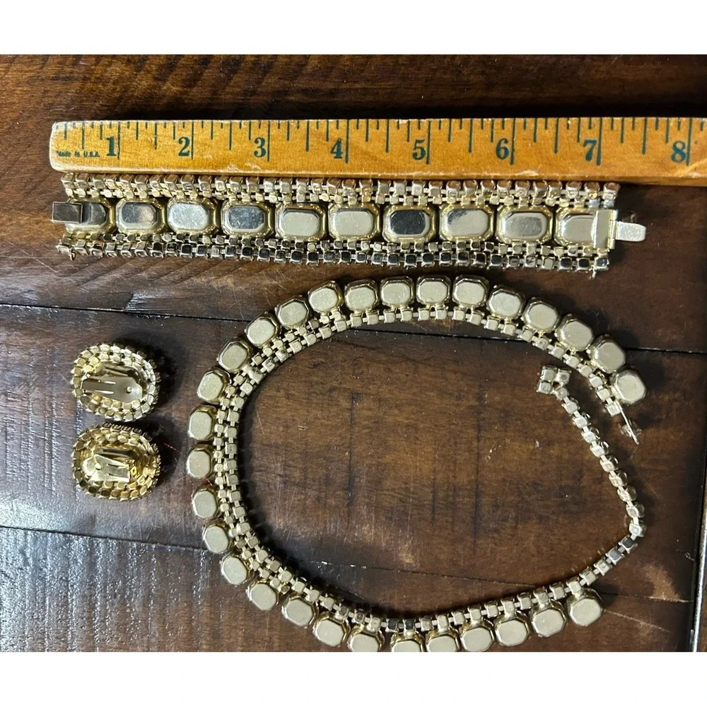 Vintage Pink Rhinestone Moonglow Cabochon Set Necklace Bracelet Earrings - Picture 6 of 8